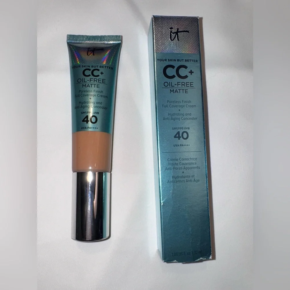 IT Cosmetics CC+ Oil-Free Matte Foundation and it Conceals, SPF 40 - Tan - Picture 1 of 7